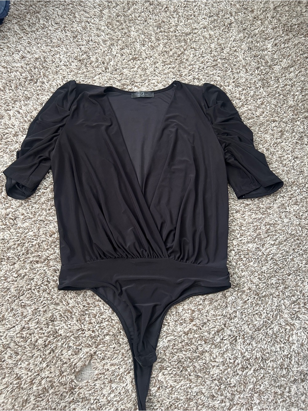 Black Ruched Sleeve Wrap Bodysuit - Brand: